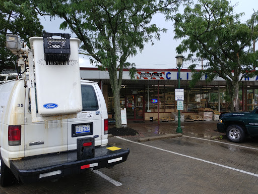 Paint Store «CLIFF HARDWARE», reviews and photos, 11115 Reading Rd, Sharonville, OH 45241, USA