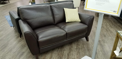 Furniture Store «The Dump Furniture Outlet», reviews and photos, 7204 Brook Rd, Richmond, VA 23227, USA