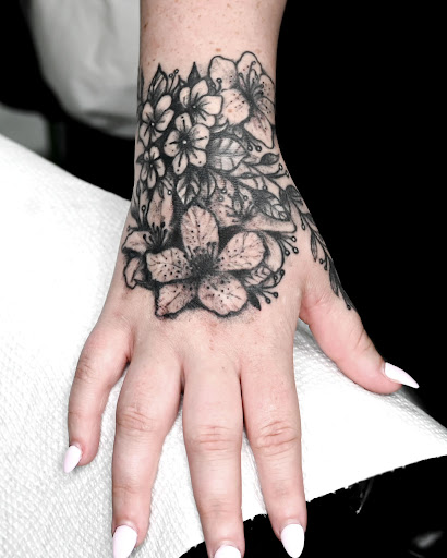 Explore blink 182 tattoo ideas, creative tattoo ideas in Saint Petersburg, available at Phoebus Tattoos