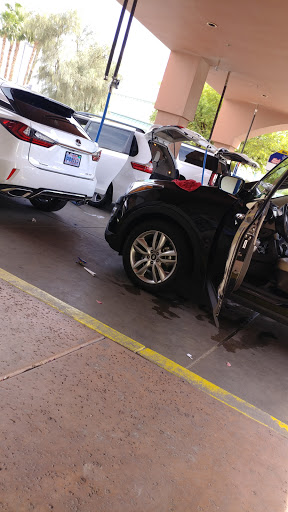 Car Wash «Executive CARWASH», reviews and photos, 77960 Country Club Dr, Palm Desert, CA 92211, USA