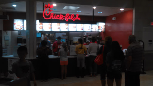 Fast Food Restaurant «Chick-fil-A», reviews and photos, 310 Daniel Webster Hwy #144, Nashua, NH 03060, USA