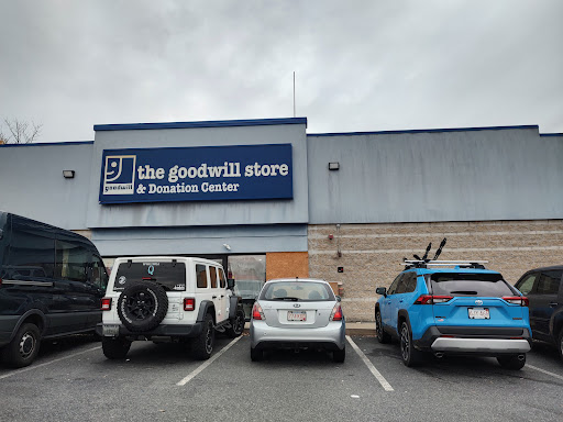The Goodwill Store, 115 Washington St, Attleboro, MA 02703, Thrift Store