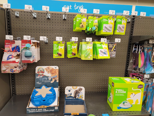 Pet Supply Store «Petco Animal Supplies», reviews and photos, 1419 Towne Square Blvd NW, Roanoke, VA 24019, USA