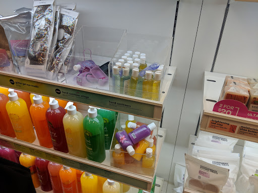 Hair Salon «Ulta Beauty», reviews and photos, 1450 N Litchfield Rd, Goodyear, AZ 85395, USA