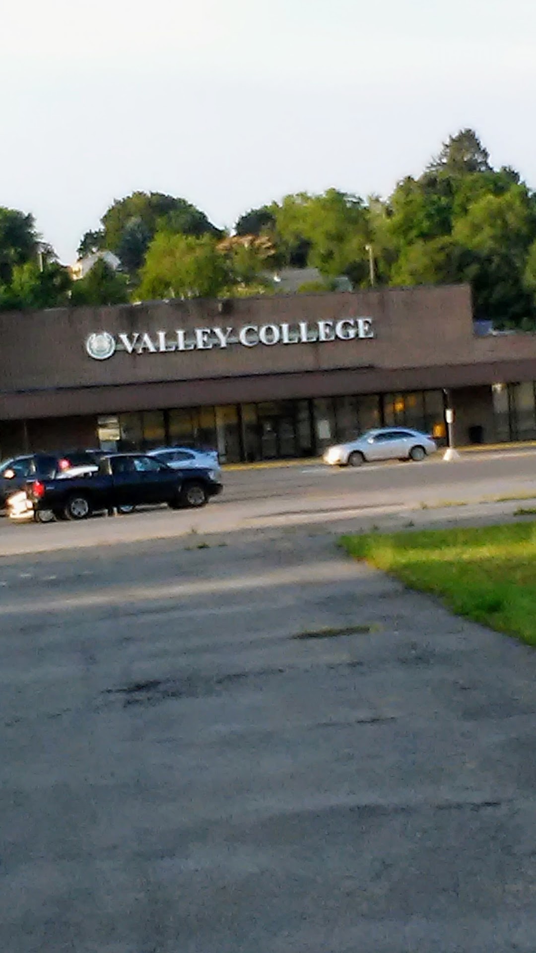 Valley College