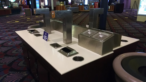 Movie Theater «Showcase Cinema de Lux Revere», reviews and photos, 565 Squire Rd, Revere, MA 02151, USA