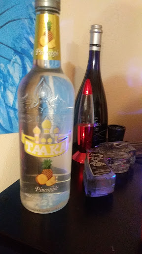 Liquor Store «Primos Drive In Liquor Store», reviews and photos, 3901 W Jefferson Blvd, Dallas, TX 75211, USA