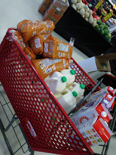 Grocery Store «Save-A-Lot», reviews and photos, 425 Broad St, Manchester, CT 06040, USA