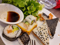 Sushi du Restaurant chinois Royal Wok à Champs-sur-Marne - n°4