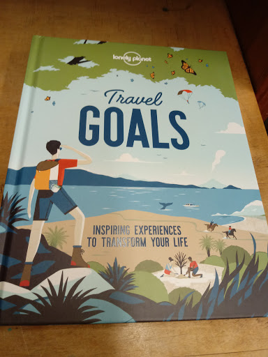 Book Store «57th Street Books», reviews and photos, 1301 E 57th St, Chicago, IL 60637, USA