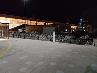 青森駅西口 駐輪場
