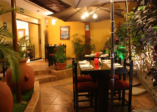 Business lunch restaurants in Trujillo