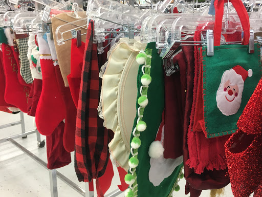 Shopping Mall «Base-Mar Shopping Center», reviews and photos, 2450 Baseline Rd, Boulder, CO 80305, USA