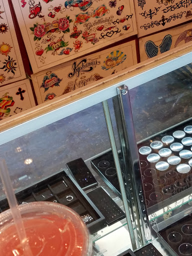 Tattoo Shop «Crazy Monkey Tattoos», reviews and photos, 882 Broadway, Brooklyn, NY 11206, USA