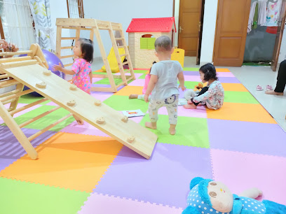 Little Bright Montessori Daycare