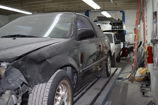 Auto Body Shop «DJ Auto Collision Center», reviews and photos, 17080 NW 3rd Ave, North Miami Beach, FL 33169, USA