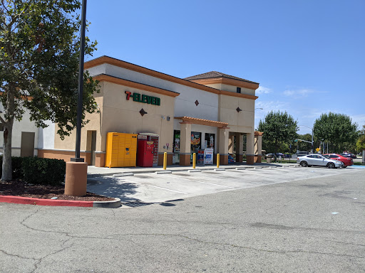 Convenience Store «7-Eleven», reviews and photos, 15450 Fairfield Ranch Rd, Chino Hills, CA 91709, USA