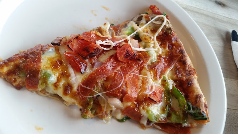 #7 best pizza place in Lynnwood - Avanti Pizza & Pasta