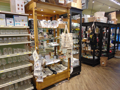 Home Goods Store «Davis Ace Housewares», reviews and photos, 240 G St, Davis, CA 95616, USA