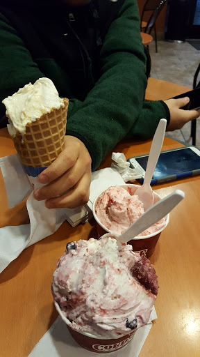 Ice Cream Shop «Cold Stone Creamery», reviews and photos, 16010 SE Mill Plain Blvd #101, Vancouver, WA 98684, USA