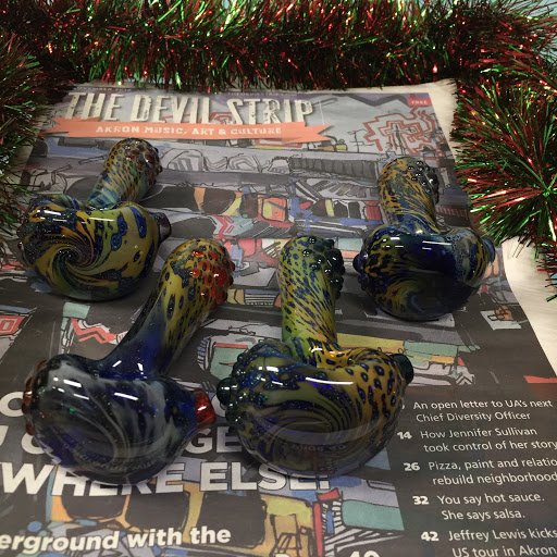 Tobacco Shop «Buckeye Smoke Shop», reviews and photos, 1376 N Portage Path, Akron, OH 44313, USA