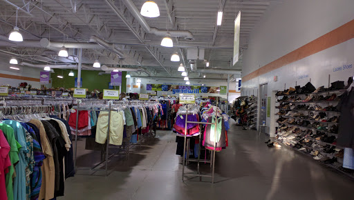 Thrift Store «Arizona Ave & Pecos Goodwill Retail Store & Donation Center», reviews and photos