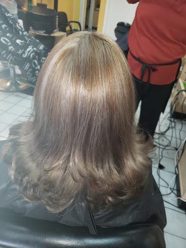 Beauty Salon «Cabellos Beauty Salon», reviews and photos, 2073 N Jones Blvd, Las Vegas, NV 89108, USA