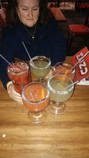 Bowling Alley «AMF Cranston Lanes», reviews and photos, 1450 Elmwood Ave, Cranston, RI 02910, USA