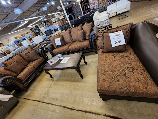 Furniture Store «Furniture Mart», reviews and photos, 5900 E Virginia Beach Blvd #50, Norfolk, VA 23502, USA