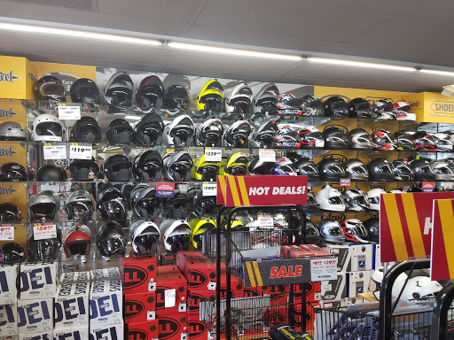Motorcycle Parts Store «Cycle Gear», reviews and photos, 1765 NE 163rd St, North Miami Beach, FL 33162, USA