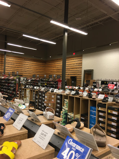 Shoe Store «DSW Designer Shoe Warehouse», reviews and photos, 7616 Farm to Market 1960 Rd W, Houston, TX 77069, USA