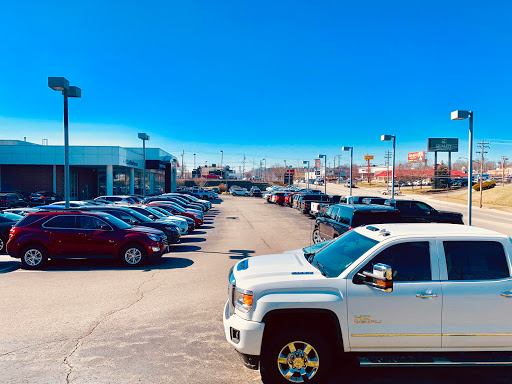 Car Dealer «Mark Sweeney Buick GMC», reviews and photos, 3365 Highland Ave, Cincinnati, OH 45213, USA