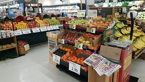 Grocery Store «Red Apple Markets», reviews and photos, 6724 Kitsap Way, Bremerton, WA 98312, USA