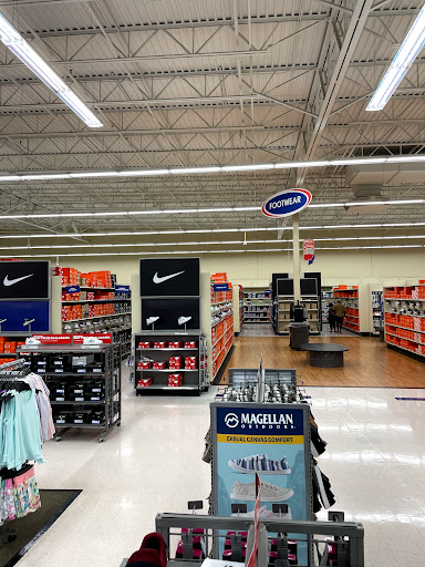 Sporting Goods Store «Academy Sports + Outdoors», reviews and photos, 7460 Airport Blvd, Mobile, AL 36608, USA