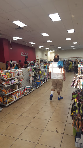 Clothing Store «Burlington Coat Factory», reviews and photos, 3702 E Hammer Ln, Stockton, CA 95212, USA