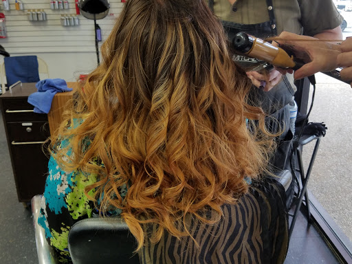 Beauty Salon «Forever You Etc Salon», reviews and photos, 11845 Perrin Beitel Rd, San Antonio, TX 78217, USA