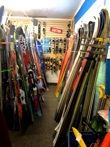 Outdoor Sports Store «The Gear Room», reviews and photos, 2258 Fort Union Blvd, Cottonwood Heights, UT 84121, USA