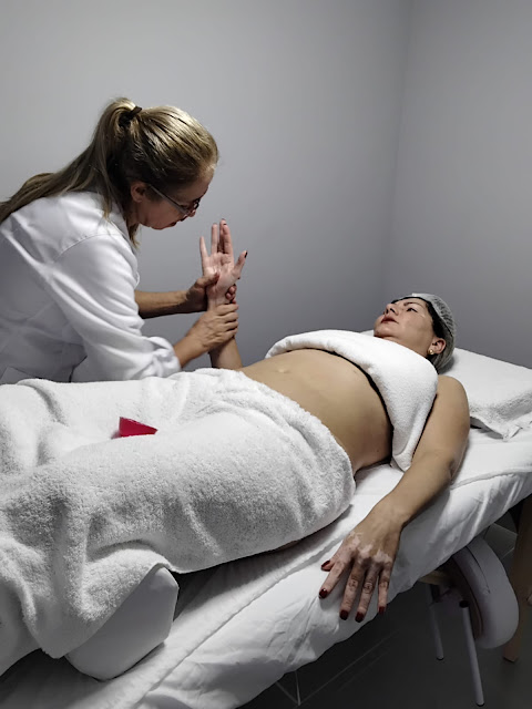 Roselia Massoterapeuta