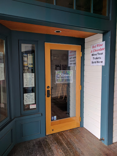 Winery «Blooms Winery on Whidbey», reviews and photos, 5603 Bayview Rd, Langley, WA 98260, USA
