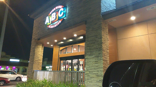 Liquor Store «ABC Fine Wine & Spirits», reviews and photos, 3015 W Kennedy Blvd, Tampa, FL 33609, USA