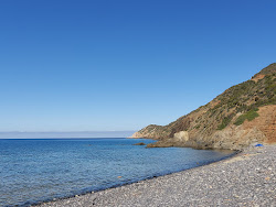 Foto von Perdischedda Beach mit eine gerade küstenlinie