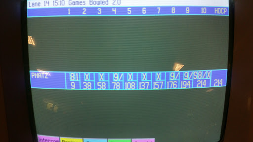 Bowling Alley «Executive Strike & Spare Family Fun Center», reviews and photos, 911 Phillips Ln, Louisville, KY 40209, USA