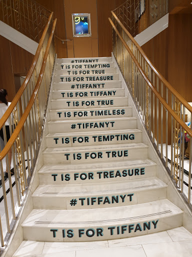 Jewelry Store «Tiffany & Co.», reviews and photos, 730 N Michigan Ave, Chicago, IL 60611, USA