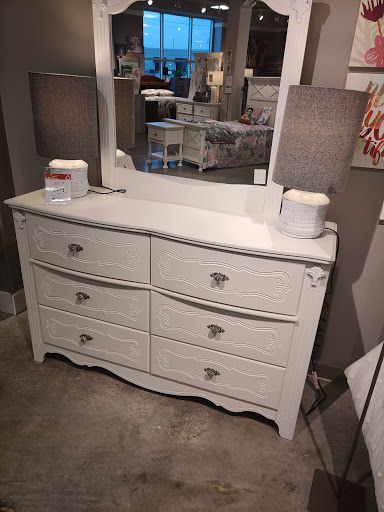 Furniture Store «American Factory Direct Furniture», reviews and photos, 9555 Airline Hwy, Baton Rouge, LA 70815, USA