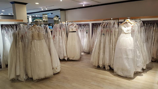 Bridal Shop «Brides & Belles of Tyler», reviews and photos, 107 E 7th St, Tyler, TX 75701, USA