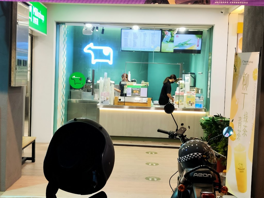 迷客夏Milksha 臺中大鵬店 的照片