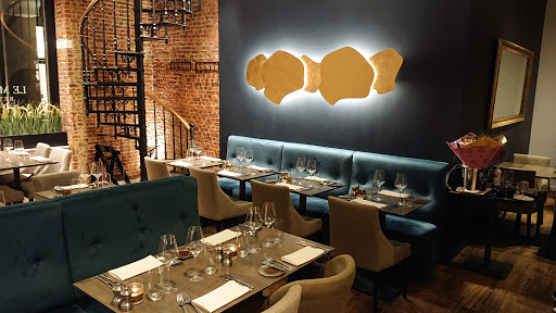 Restaurants to eat fondue in Brussels