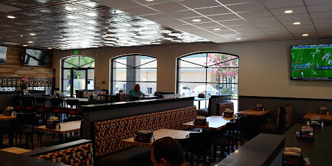 Round Table Pizza Clubhouse - 2540 San Ramon Valley Blvd, San Ramon, CA 94583