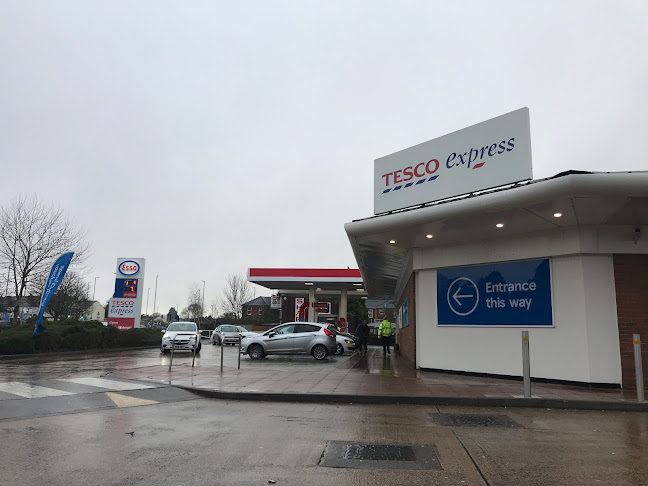 Reviews of Tesco Esso Express in Gloucester - Supermarket