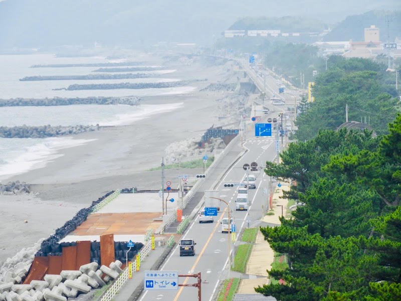 黒潮ライン駐車場